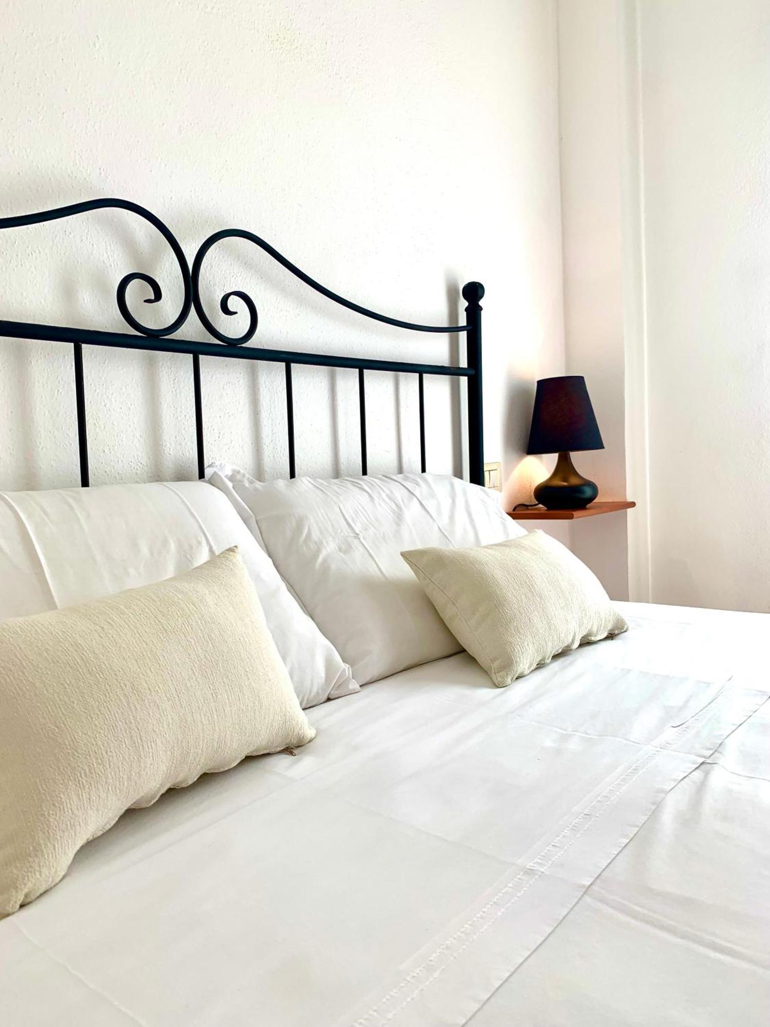 Square Inn Apartment Olbia Bagian luar foto